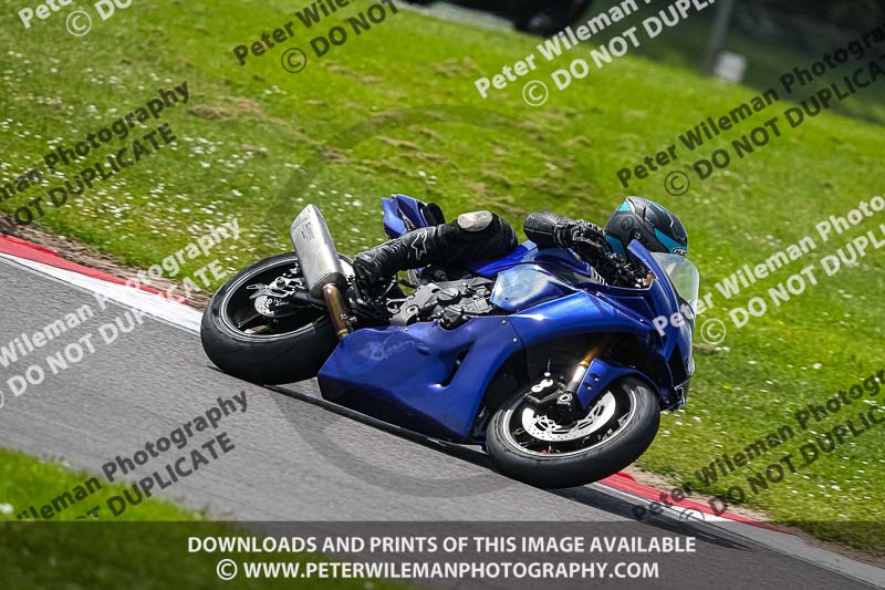 donington no limits trackday;donington park photographs;donington trackday photographs;no limits trackdays;peter wileman photography;trackday digital images;trackday photos
